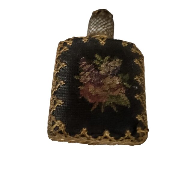 Vintage Miniature Needle Point Perfume Bottle With Dauber (A5672) - Picture 3 of 6